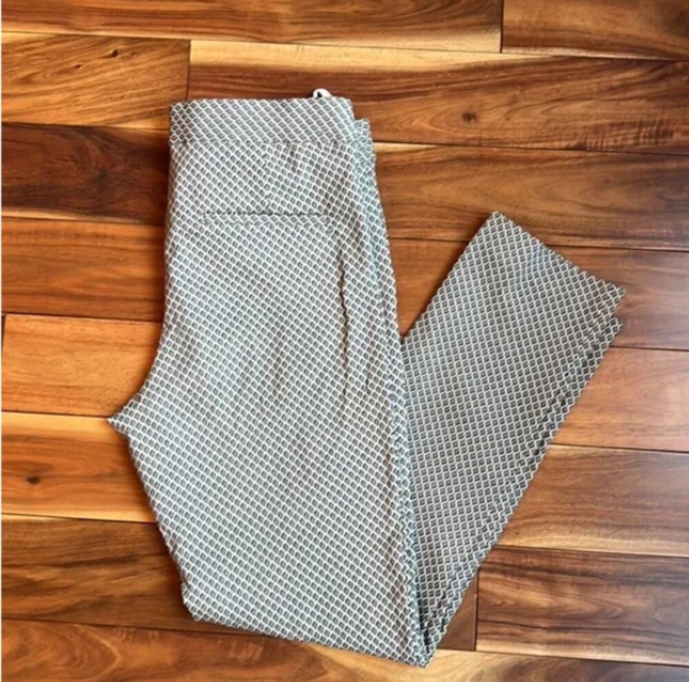 AMANDA & CHELSEA PLAID PANTS SLACKS Size 4 casual career new TROUSER geometric